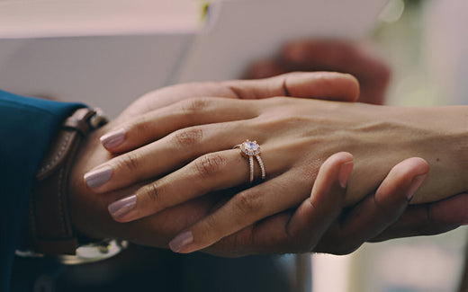 The Ultimate Guide to Buying an Engagement Ring: Expert Tips & Mistakes to Avoid
