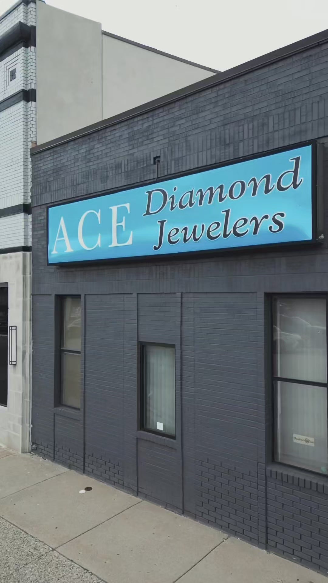Load video: Welcome Video for ACE Diamond Jewelers In Dearborn Michigan. Specializing in Lab Grown and Natural Diamond Engagement Rings